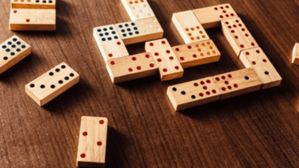 trik bermain domino