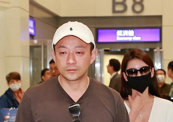 Mantan Suami Barbie Shu